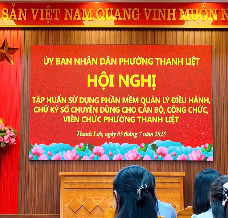 Phường Thanh Liệt: Đẩy mạnh chuyển đổi số trong quản lý hành chính- Ảnh 1.