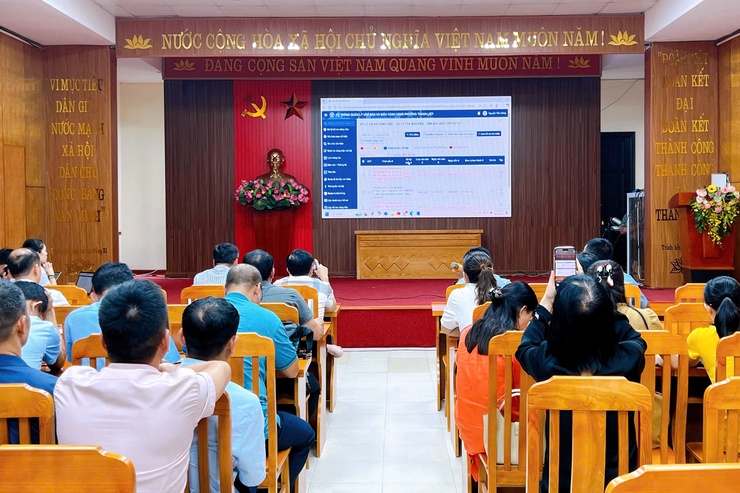 Phường Thanh Liệt: Đẩy mạnh chuyển đổi số trong quản lý hành chính- Ảnh 2.