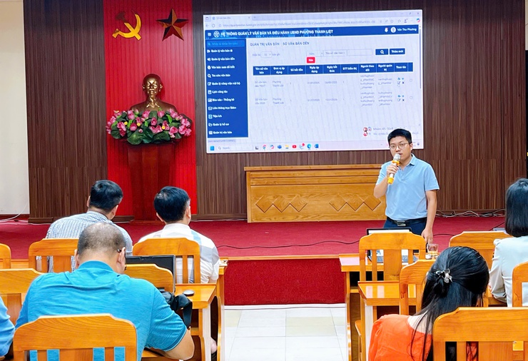 Phường Thanh Liệt: Đẩy mạnh chuyển đổi số trong quản lý hành chính- Ảnh 3.