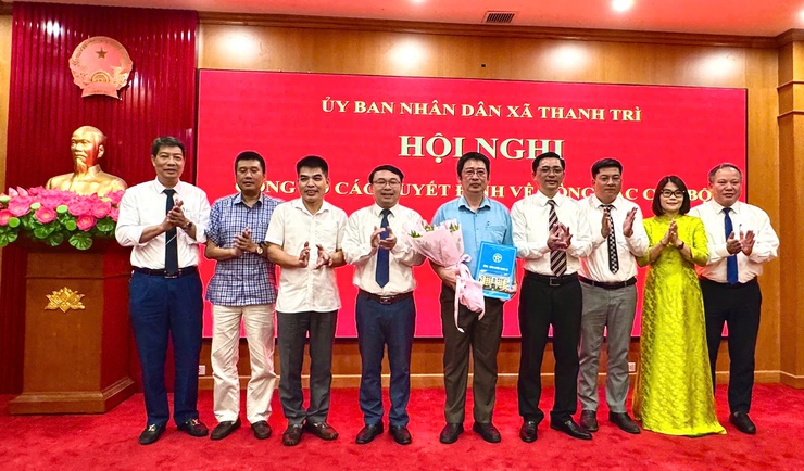 UBND xã Thanh Trì: Công bố quyết định thành lập Trạm Y tế xã- Ảnh 3.