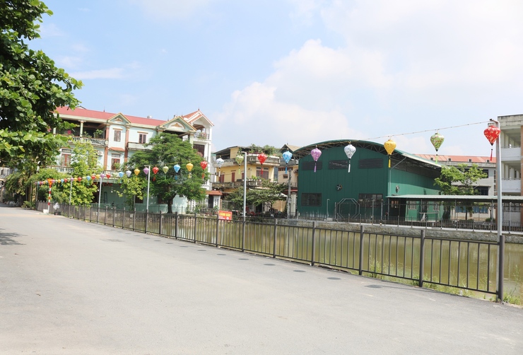 Anh Trần Văn Công – Phó Bí thư Chi bộ, Tổ trưởng Tổ dân phố Du Nghệ người Thắp sáng đường quê – Thắp lên tinh thần đoàn kết cộng đồng- Ảnh 11.