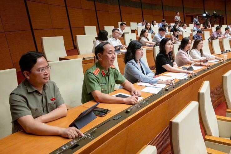 Việt Nam là quốc gia đầu tiên có Luật Công nghiệp Công nghệ số

- Ảnh 2.