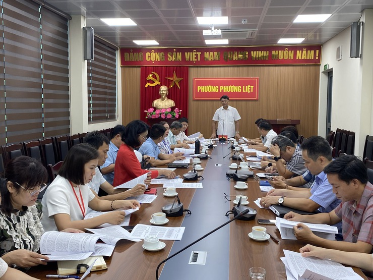 Đảng ủy phường Phương Liệt tổ chức Hội nghị triển khai nhiệm vụ các Tiểu ban Văn kiện và Tiểu ban Tuyên truyền, phục vụ Đại hội Đảng bộ phường nhiệm kỳ 2025 - 2030- Ảnh 1.