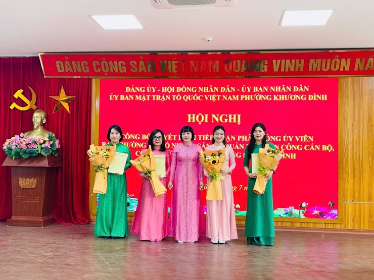 Khương Đình: Hoàn thiện bộ máy tổ chức theo mô hình mới, đảm bảo hiệu lực, hiệu quả- Ảnh 9.