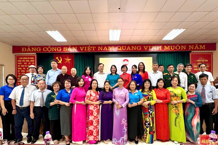 Hội nghị lần thứ nhất Ủy ban Mặt trận Tổ quốc Việt Nam phường Hai Bà Trưng thông qua nhiều nội dung quan trọng.- Ảnh 3.