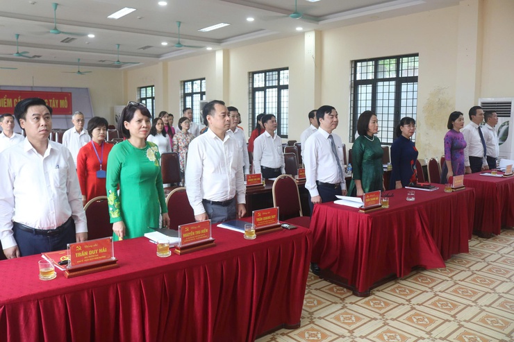 Kỳ họp thứ II HĐND phường Tây Mỗ khóa I,  nhiệm kỳ 2021-2026- Ảnh 1.