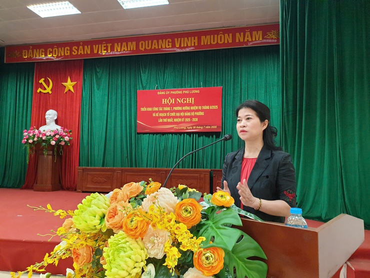 Đảng ủy phường Phú Lương triển khai nhiệm vụ trọng tâm tháng 7 và Kế hoạch tổ chức Đại hội Đảng bộ phường lần thứ Nhất, nhiệm kỳ 2025 - 2030- Ảnh 3.