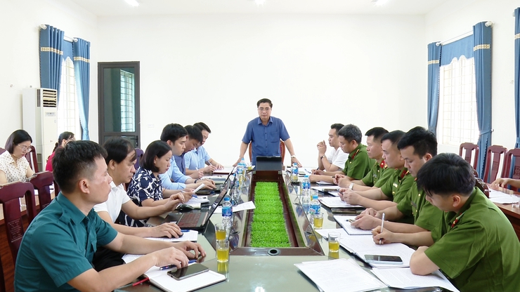 UBND xã Ứng Hoà tổ chức hội nghị giao ban công tác an ninh – trật tự trên địa bàn xã.- Ảnh 1.