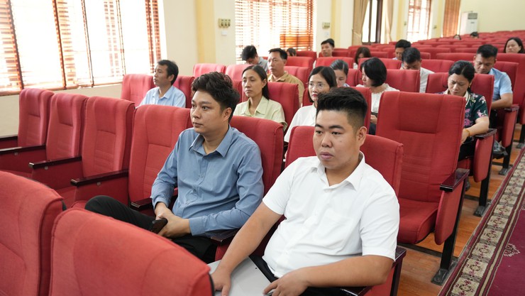 Hội nghị trực tuyến tập huấn sử dụng phần mềm Quản lý văn bản và điều hành thành phố Hà Nội- Ảnh 3.