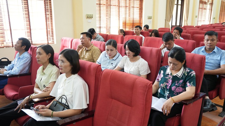 Hội nghị trực tuyến tập huấn sử dụng phần mềm Quản lý văn bản và điều hành thành phố Hà Nội- Ảnh 4.