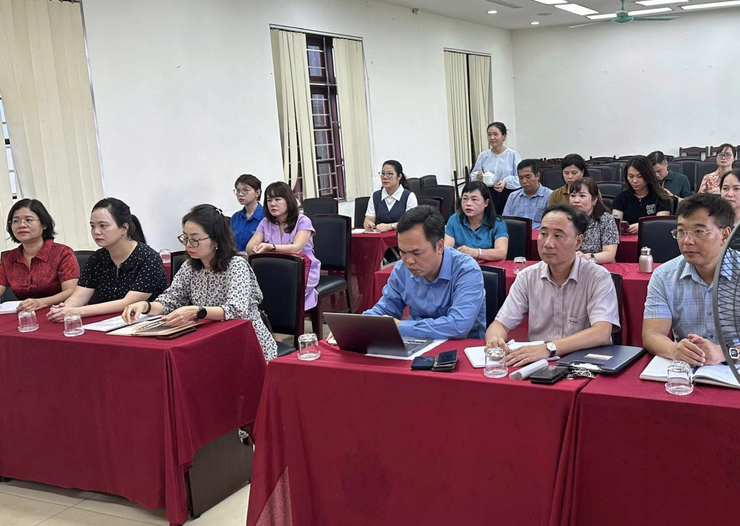 PHƯỜNG LÁNG THAM DỰ HỘI NGHỊ TRỰC TUYẾN SƠ KẾT TRIỂN KHAI THÍ ĐIỂM 4 THỦ TỤC HÀNH CHÍNH CỦA ĐẢNG- Ảnh 2.