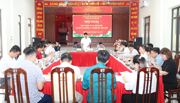 ĐẢNG ỦY XÃ HÒA XÁ TỔ CHỨC HỘI NGHỊ BAN CHẤP HÀNH THÔNG QUA ĐỀ ÁN THÀNH LẬP, SẮP XẾP CÁC TỔ CHỨC CƠ SỞ ĐẢNG- Ảnh 2.