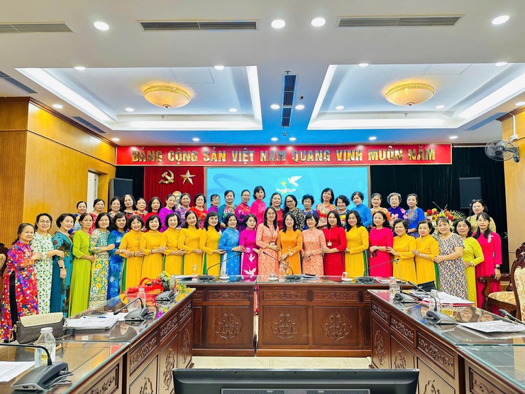 HỘI LIÊN HIỆP PHỤ NỮ PHƯỜNG HAI BÀ TRƯNG TỔ CHỨC HỘI NGHỊ BAN THƯỜNG VỤ, BAN CHẤP HÀNH LẦN THỨ NHẤT- Ảnh 1.