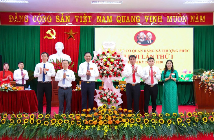 Đại hội đảng bộ các cơ quan Đảng xã Thượng Phúc lần thứ nhất, nhiệm kỳ 2025-2030- Ảnh 1.