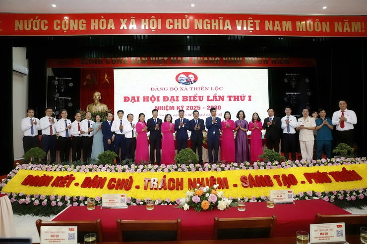 Ngày làm việc thứ nhất Đại hội đại biểu Đảng bộ xã Thiên Lộc lần thứ Nhất, nhiệm kỳ 2025 - 2030- Ảnh 24.