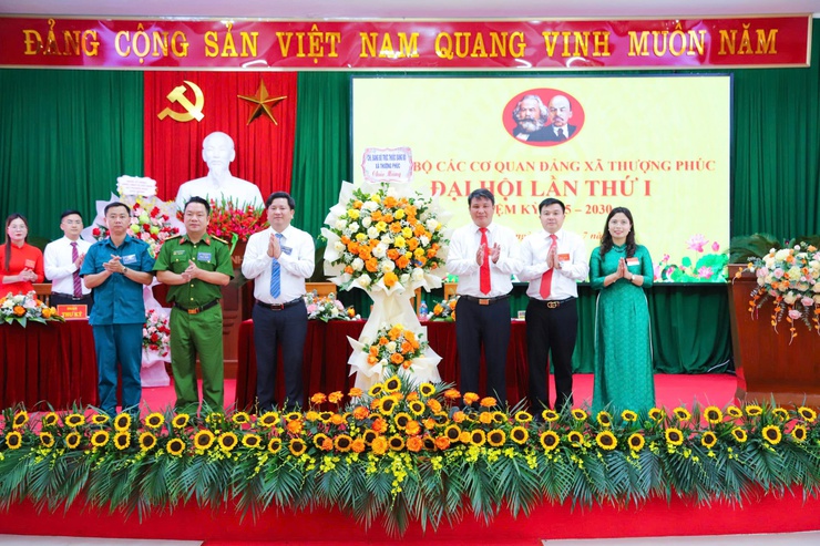 Đại hội đảng bộ các cơ quan Đảng xã Thượng Phúc lần thứ nhất, nhiệm kỳ 2025-2030- Ảnh 2.