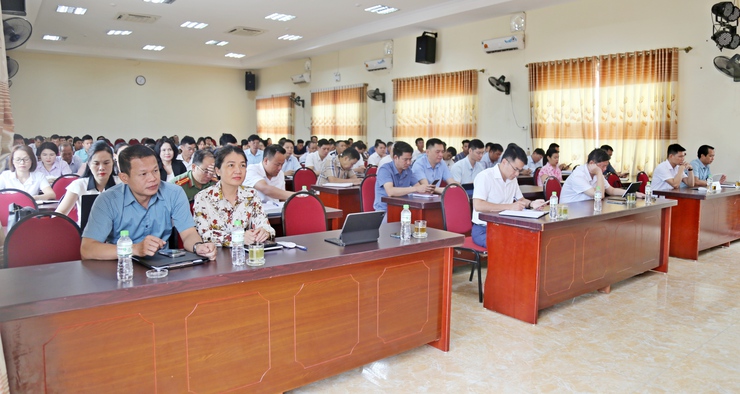 Xã Đoài Phương phát động thi đua chào mừng Đại hội Đảng bộ các cấp và triển khai công tác trọng tâm tháng 8 năm 2025- Ảnh 1.