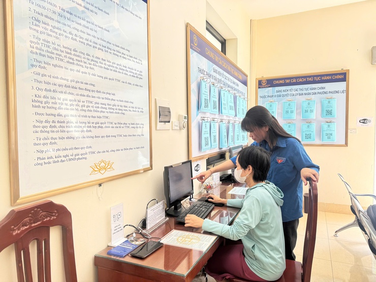 ĐIỂM PHỤC VỤ HÀNH CHÍNH CÔNG PHƯƠNG LIỆT SẴN SÀNG CUNG CẤP CÁC TIỆN ÍCH MIỄN PHÍ PHỤC VỤ NGƯỜI DÂN- Ảnh 1.