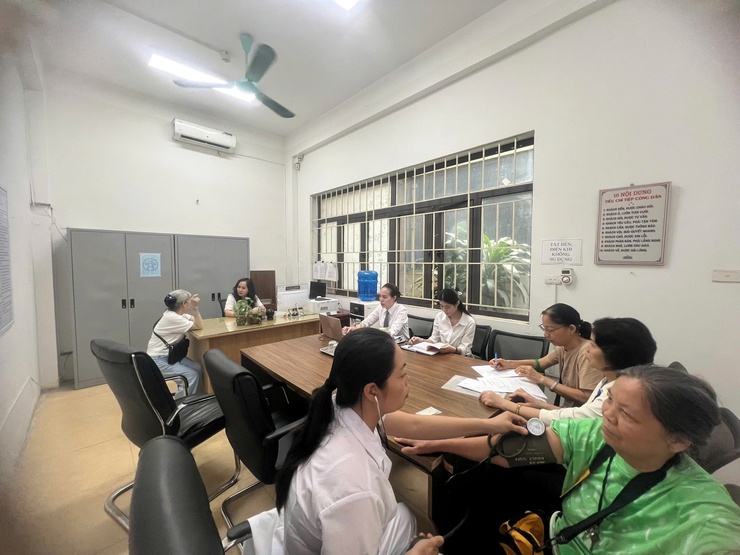 Từ ngày 01/8/2025, Phường Vĩnh Tuy triển khai các tiện ích miễn phí cho tổ chức, cá nhân - Ảnh 4.