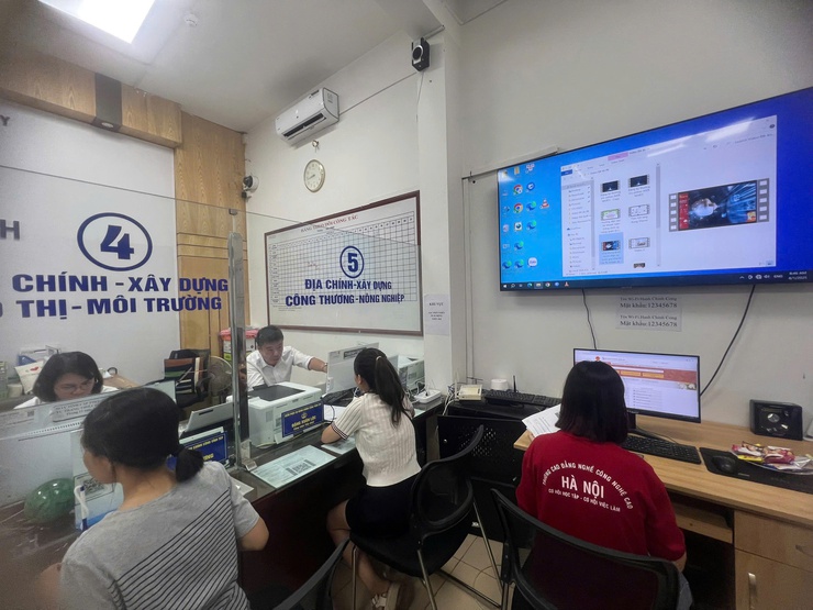 Từ ngày 01/8/2025, Phường Vĩnh Tuy triển khai các tiện ích miễn phí cho tổ chức, cá nhân - Ảnh 3.