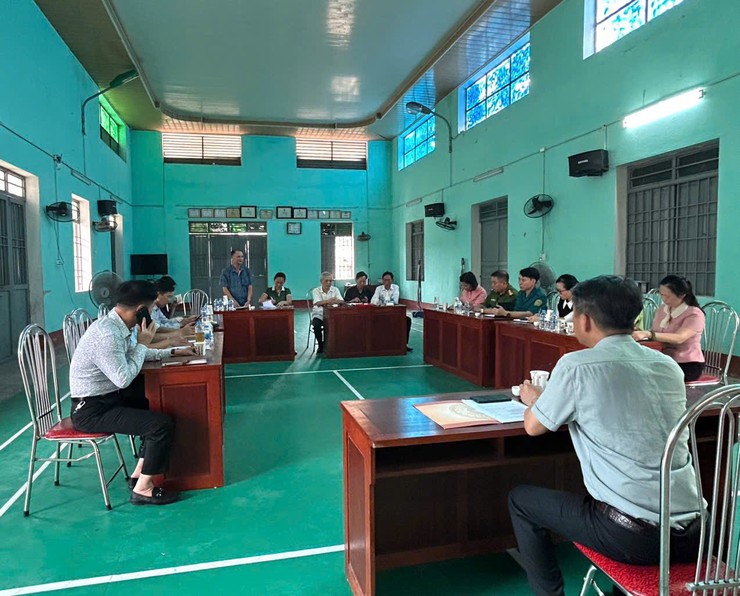 PHÓ BÍ THƯ THƯỜNG TRỰC ĐẢNG ỦY XÃ SÓC SƠN VƯƠNG NGUYÊN MINH LÀM VIỆC VỚI CÁC 6 THÔN- Ảnh 4.