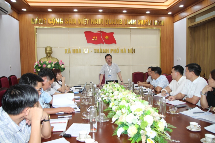 TIẾP TỤC ĐẨY NHANH TIẾN ĐỘ PHỤC VỤ ĐẠI HỘI ĐẢNG BỘ XÃ NHIỆM KỲ 2025–2030- Ảnh 1.