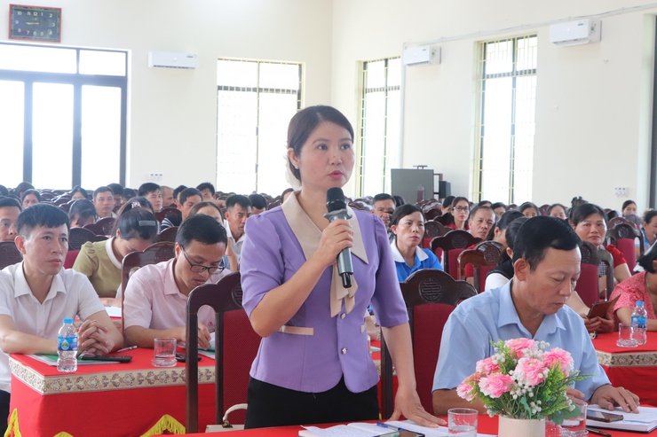 Hội nghị giao nhiệm vụ ủy thác cho vay vốn đối với hộ nghèo và các đối tượng chính sách khác.- Ảnh 4.