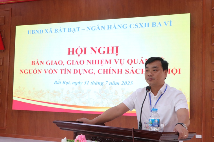 Hội nghị giao nhiệm vụ ủy thác cho vay vốn đối với hộ nghèo và các đối tượng chính sách khác.- Ảnh 3.