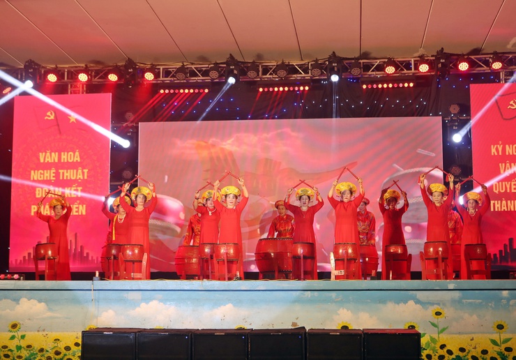 Xuân Mai: triển khai kế hoạch tổ chức thực hiện phong trào “Toàn dân đoàn kết xây dựng đời sống văn hóa” trên địa bàn xã năm 2025- Ảnh 1.