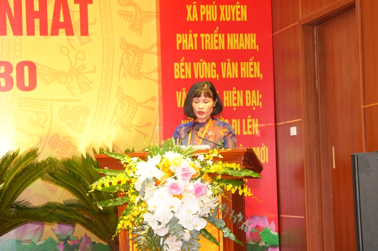Phiên làm việc đầu tiên của Đại hội đại biểu Đảng bộ xã Phú Xuyên lần thứ I, nhiệm kỳ 2025 - 2030- Ảnh 13.