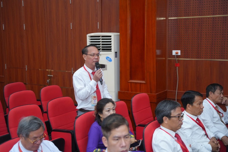 Phiên làm việc đầu tiên của Đại hội đại biểu Đảng bộ xã Phú Xuyên lần thứ I, nhiệm kỳ 2025 - 2030- Ảnh 11.