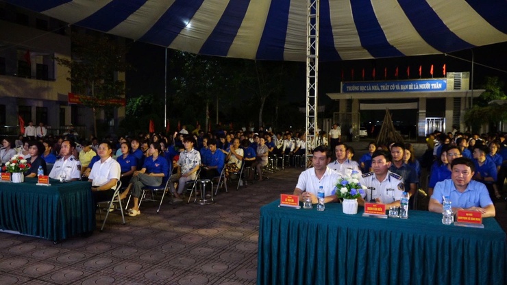Giao lưu văn hoá, văn nghệ " Thắm tình quân dân"- Ảnh 1.