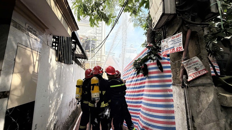 Phường Xuân Phương tổ chức diễn tập phương án chữa cháy và cứu nạn, cứu hộ- Ảnh 7.
