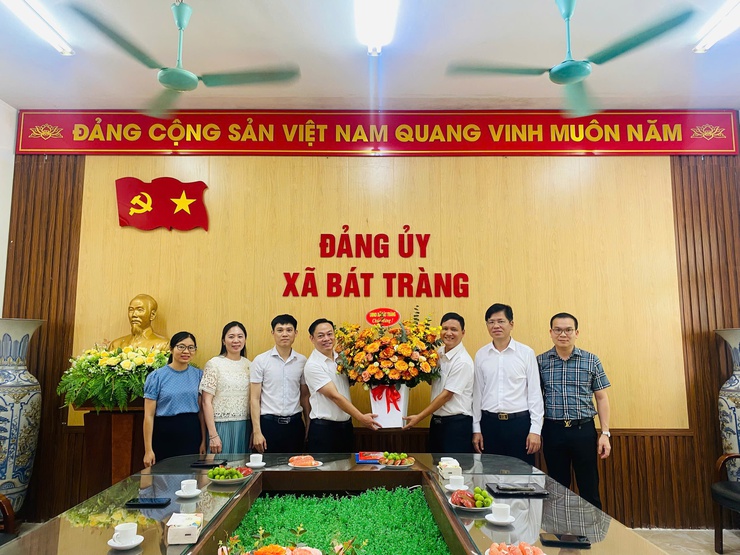 Bát Tràng gặp mặt kỷ niệm 95 năm Ngày truyền thống ngành Tuyên giáo- Ảnh 2.