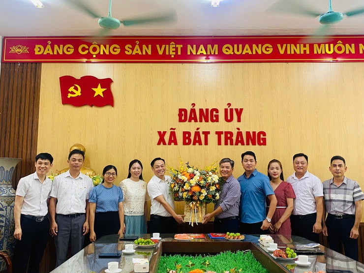 Bát Tràng gặp mặt kỷ niệm 95 năm Ngày truyền thống ngành Tuyên giáo- Ảnh 3.