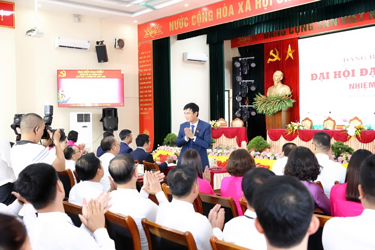 Ngày làm việc thứ nhất Đại hội đại biểu Đảng bộ xã Thiên Lộc lần thứ Nhất, nhiệm kỳ 2025 - 2030- Ảnh 4.