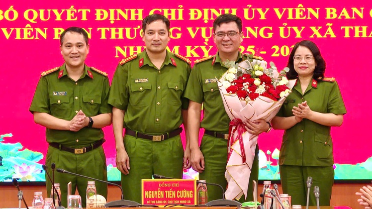 Xã Thanh Trì: Công bố Quyết định chỉ định Ủy viên Ban Chấp hành, Ủy viên Ban Thường vụ Đảng ủy xã nhiệm kỳ 2025 - 2030- Ảnh 8.