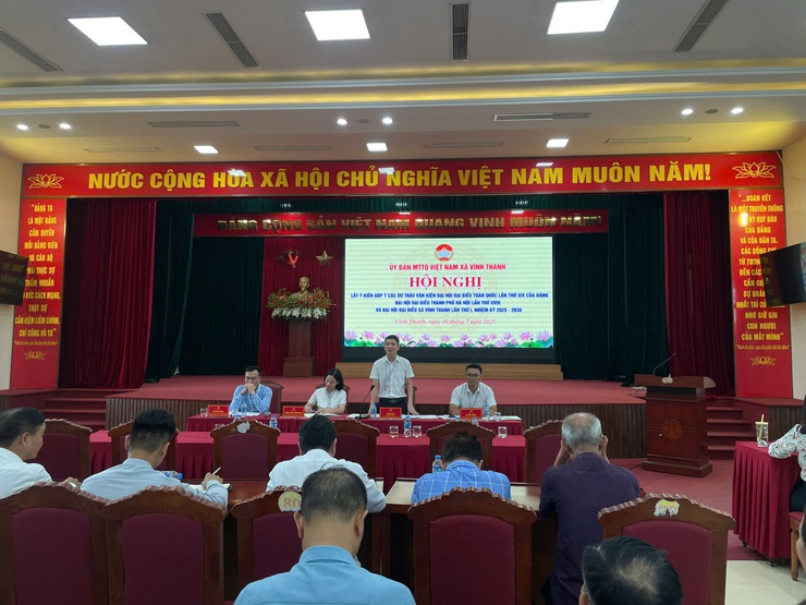 UBMTTQ Việt Nam xã Vĩnh Thanh tổ chức Hội nghị lấy ý kiến góp ý vào dự thảo các Văn kiện Đại hội Đảng các cấp- Ảnh 2.