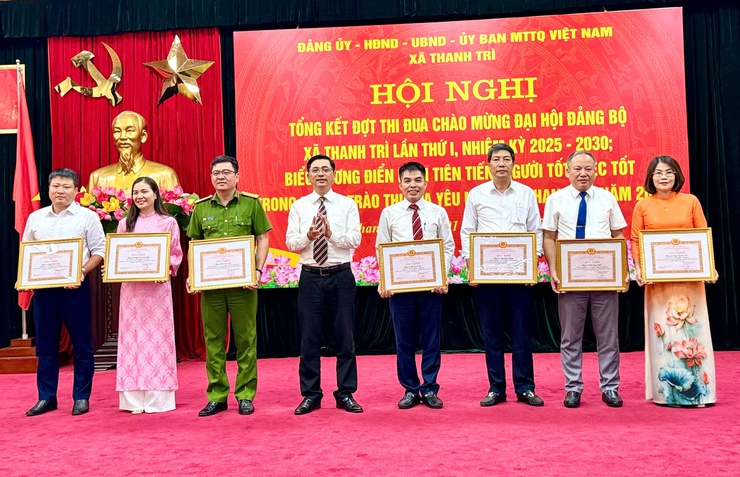 Xã Thanh Trì: Chung sức – Đồng lòng tổ chức thành công Đại hội Đảng bộ xã Thanh Trì lần thứ I, nhiệm kỳ 2025 - 2030 và phong trào thi đua yêu nước lan tỏa mạnh mẽ năm 2025.- Ảnh 11.