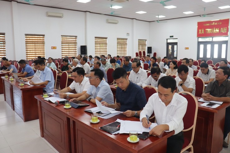 Hội nghị giao ban giữa lãnh đạo UBND xã với Trưởng thôn, Tổ trưởng TDP- Ảnh 2.