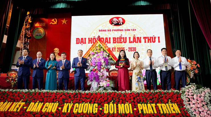 Đại hội Đảng bộ phường Sơn Tây lần thứ Nhất: Dấu mốc quan trọng, quyết tâm bứt phá- Ảnh 3.