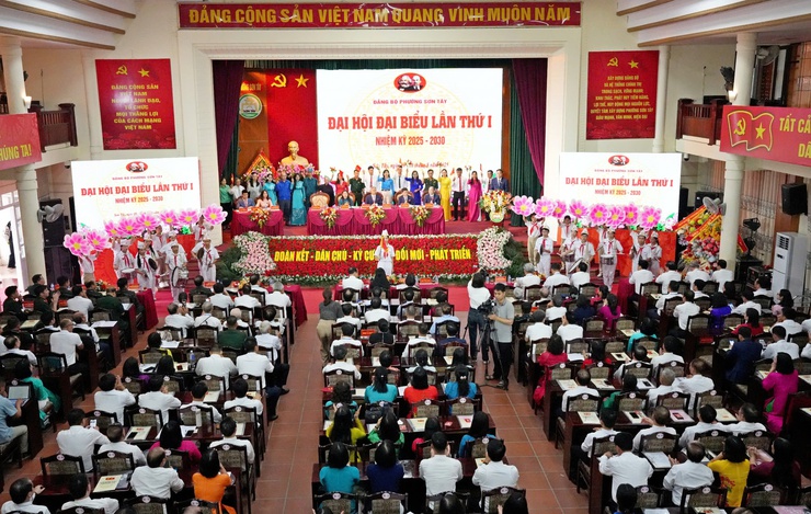 Đại hội Đảng bộ phường Sơn Tây lần thứ Nhất: Dấu mốc quan trọng, quyết tâm bứt phá- Ảnh 1.