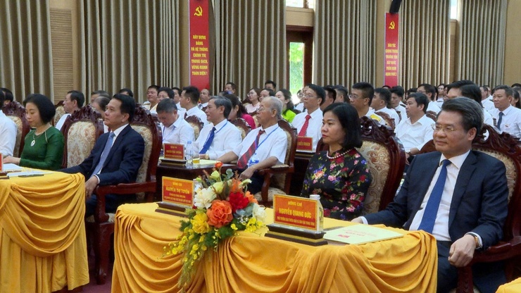 Đại hội đại biểu Đảng bộ xã Hoài Đức lần thứ I, nhiệm kỳ 2025-2030 thành công tốt đẹp- Ảnh 2.