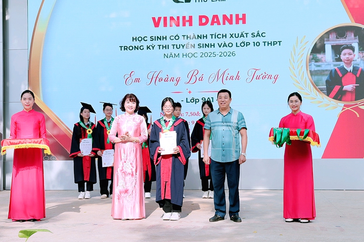 Trường THCS Thư Lâm tổ chức chương trình Chào đón học sinh lớp 6 năm học 2025-2026- Ảnh 8.