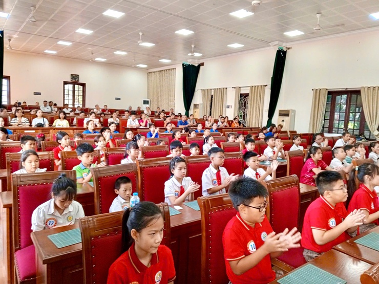 XÃ THANH TRÌ: ẤN TƯỢNG CUỘC THI “ĐƯỜNG ĐUA TRÍ TUỆ” - CHIẾN DỊCH THANH NIÊN TÌNH NGUYỆN HÈ 2025 - Ảnh 5.