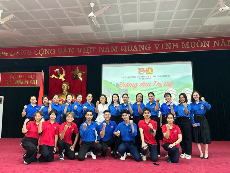 XÃ THANH TRÌ: ẤN TƯỢNG CUỘC THI “ĐƯỜNG ĐUA TRÍ TUỆ” - CHIẾN DỊCH THANH NIÊN TÌNH NGUYỆN HÈ 2025 - Ảnh 3.