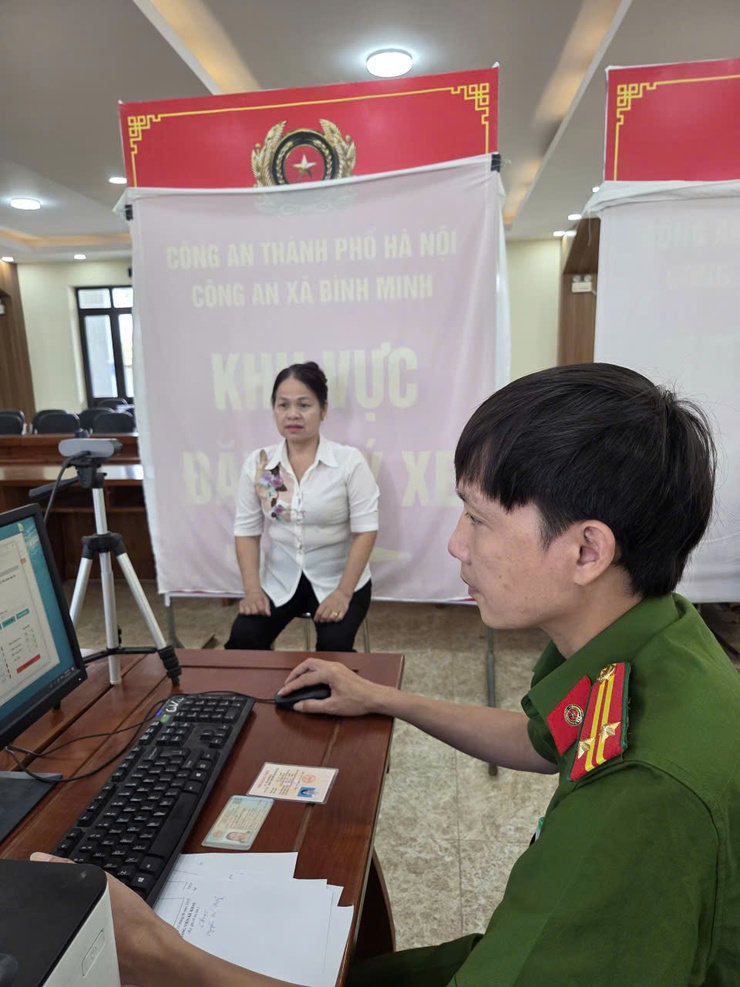 Xã Bình Minh phấn đấu hoàn thành việc  đổi thẻ Đảng viên trước ngày 15/8/2025- Ảnh 3.