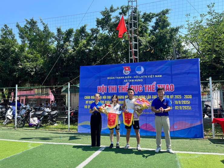 Tam Hưng: Sôi nổi hội thi Thể dục thể thao và khánh thành Công trình thanh niên chào mừng Đại hội Đảng bộ xã lần thứ I- Ảnh 14.
