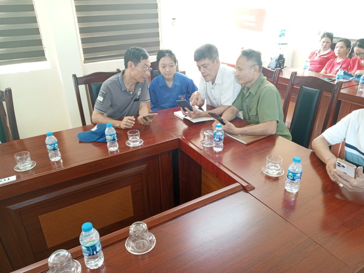 Xã Thanh Trì: Tập huấn hướng dẫn sử dụng các nền tảng số cho 25 Tổ chuyển đổi số cộng đồng- Ảnh 9.