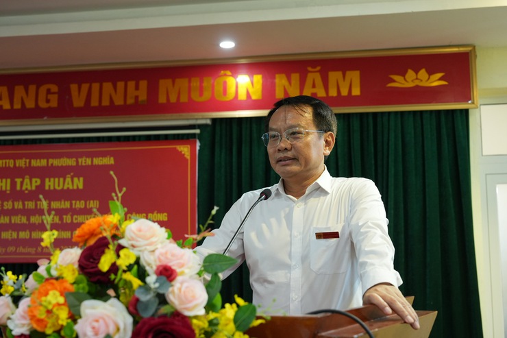 UBND PHƯỜNG YÊN NGHĨA TỔ CHỨC TẬP HUẤN ỨNG DỤNG CÔNG NGHỆ SỐ VÀ TRÍ TUỆ NHÂN TẠO (AI) CHO CÁN BỘ, CÔNG CHỨC VÀ TỔ CÔNG NGHỆ SỐ CỘNG ĐỒNG- Ảnh 5.